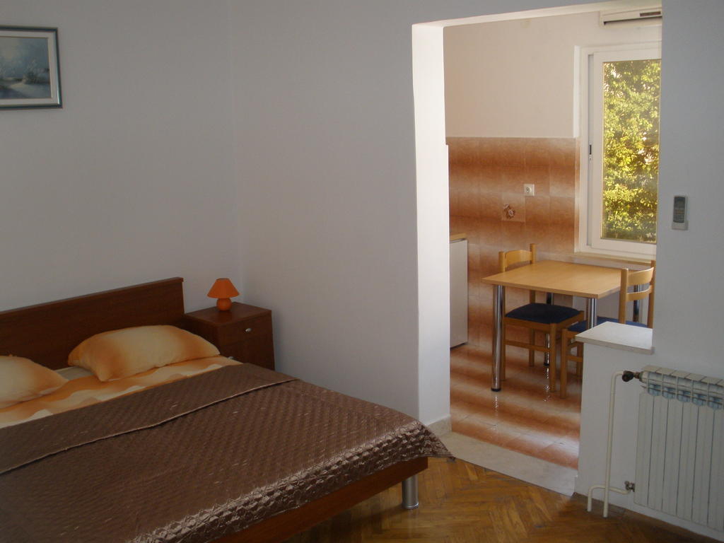 Apartments Sunce Mlini Pokoj fotografie